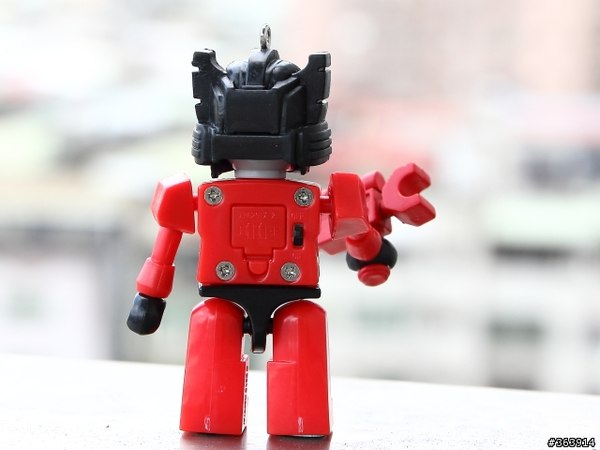  Transformers Kreon Taiwan Family Mart Exclusive Kreon Images Light Ups IPhone Stylus Image  (34 of 39)
